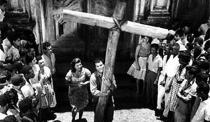 A primeira e única Palma de Ouro que uma produção brasileira ganhou foi em 1962, quando Anselmo Duarte foi indicado por O Pagador de P...