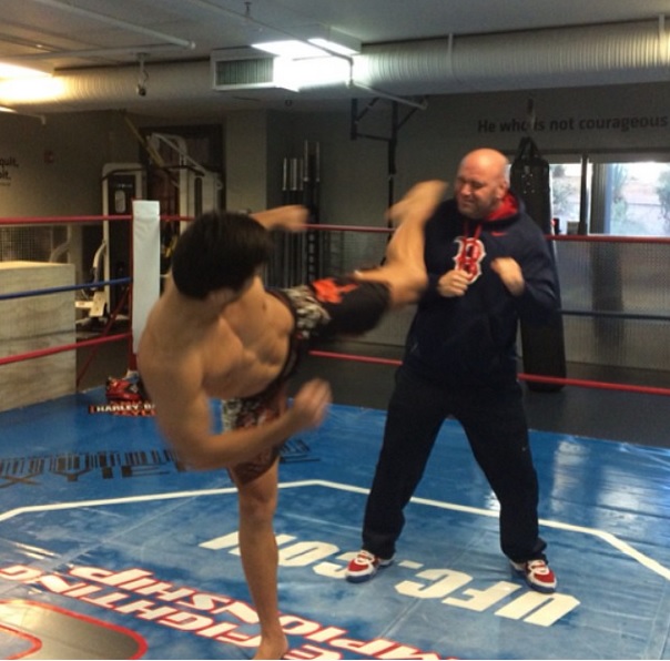 Lyoto Machida deu um chute no rosto do mandatário do UFC Dana White