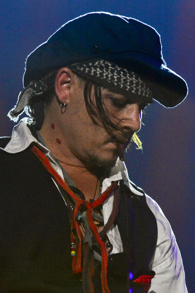 Johnny Depp no Hollywood Vampires no Rock in Rio 2015
