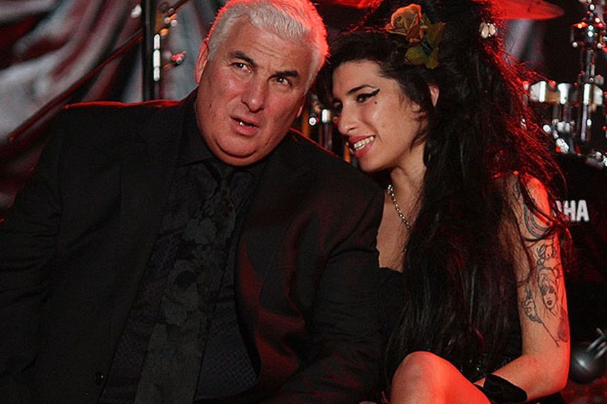amy-winehouse-and-her-father-mitch