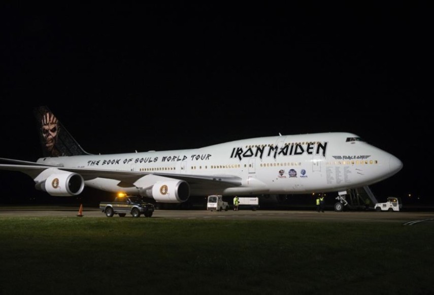 iron-maiden-ed-force-one-foto-920x627