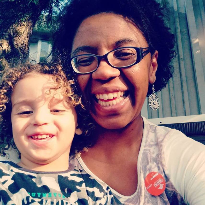 Mariana e filho