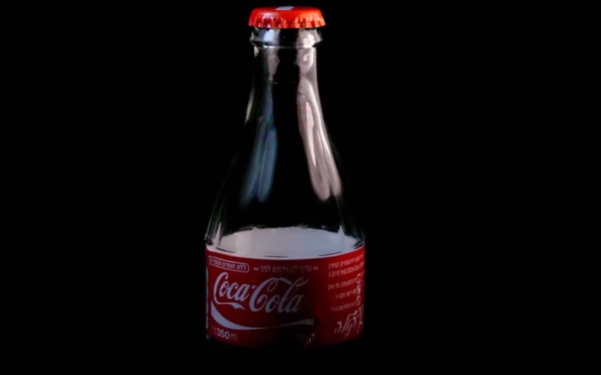 É a tampa de uma garrafa de Coca-Cola!