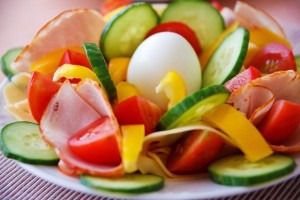 vegetable-salad-on-plate