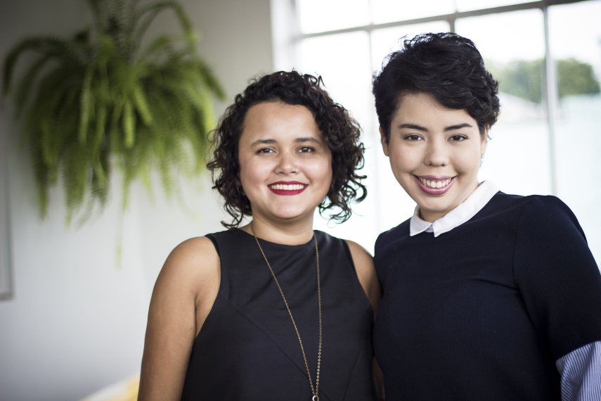 Carolina Castro, jornalista, e Suzana Nakamura, designer