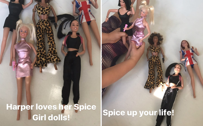 Filha de Victoria Beckham ganha coleção completa de bonecas das Spice Girls