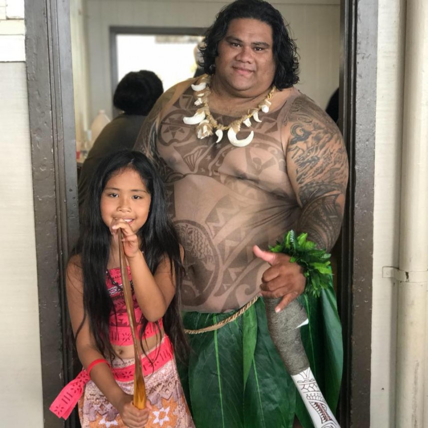 Will vive Maui em festas infantis