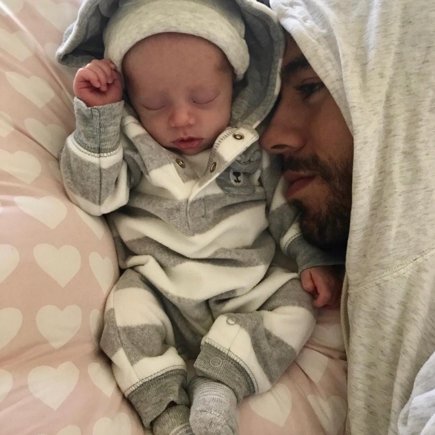 Enrique Iglesias e bebê