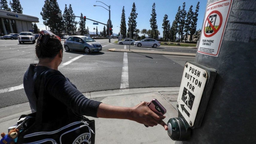 Cidade da Califórnia endurece uso de celular