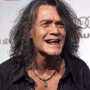 <b>Eddie Van Halen é liberado da reabilitação</b>