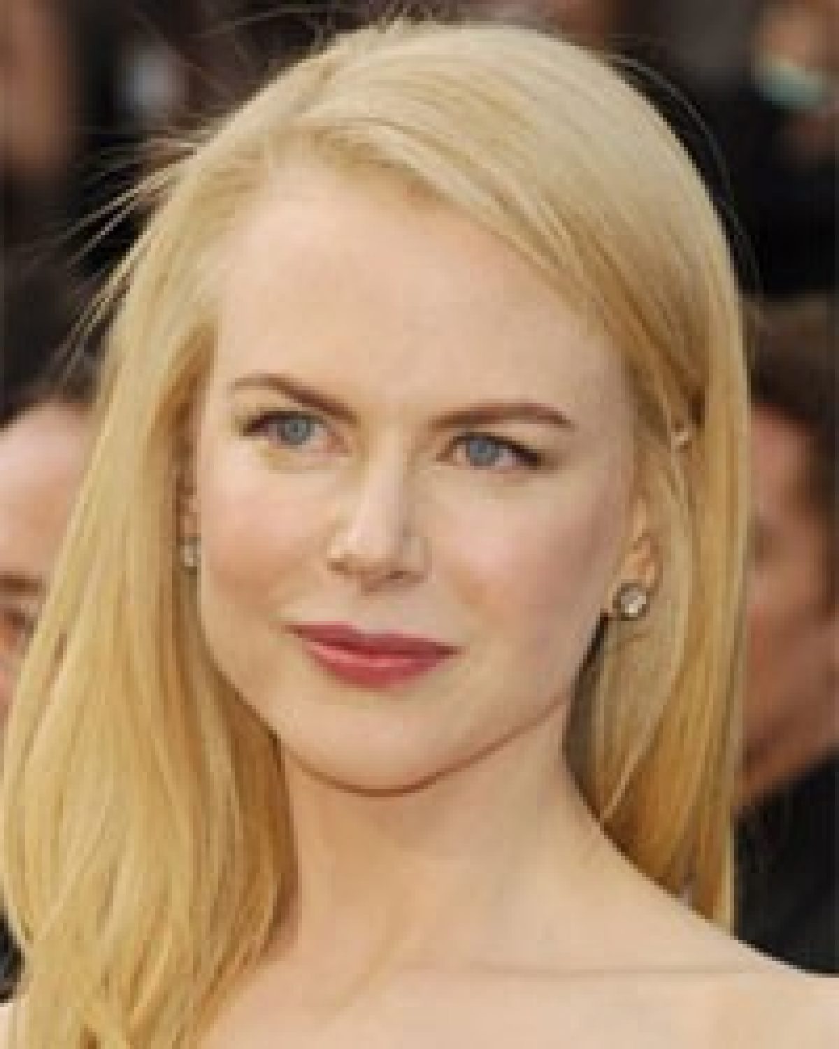 Nicole Kidman vai fumar até quando tiver vontade – Vírgula