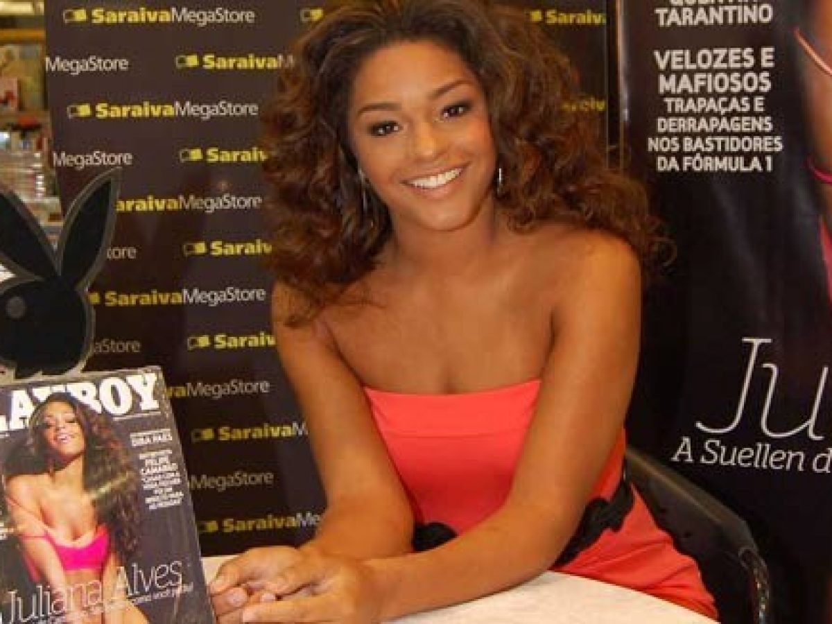 Juliana Alves autografa “Playboy” em São Paulo – Vírgula