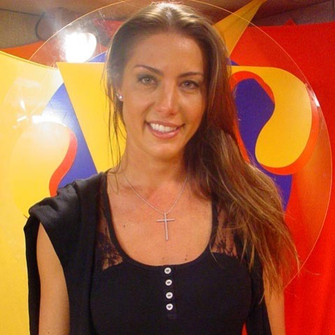 Fernanda Agnes – Vírgula