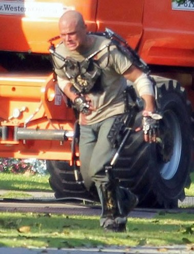 Matt Damon no set de Elysium