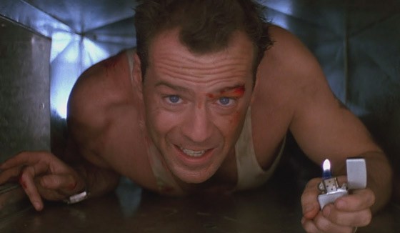 Bruce Willis como John McClane em Duro de Matar (1988)