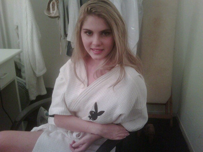 A ex-namorada do camisa 9 do Corinthians foi eleita por um site espanhol como a namorada mais bonita dos boleiros