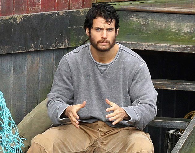 Confira Henry Cavill e Amy Adams no set de filmagens de Batman V