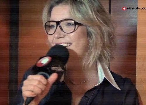Fuçamos o player da simpática Luiza Possi.