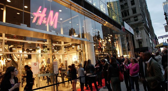 H&M pode chegar ao Brasil com 30 lojas simultâneas em 2013 – Vírgula