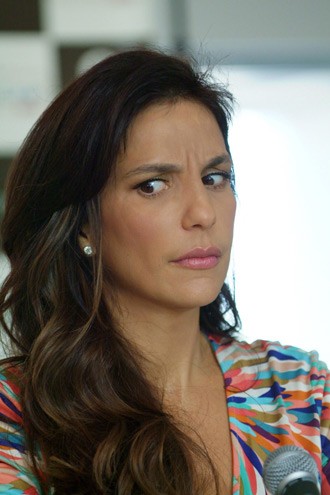 E essas caras de louca que ela faz de vez em quando? Vem ser nossa amiga, Ivete!