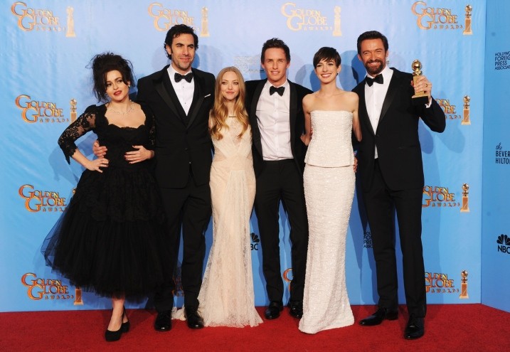 Globo de Ouro - Helena Bonham Carter, Sacha Baron Cohen, Amanda Seyfried, Eddie Redmayne, Anne Hathaway e Hugh Jackman, do elenco de Os M...