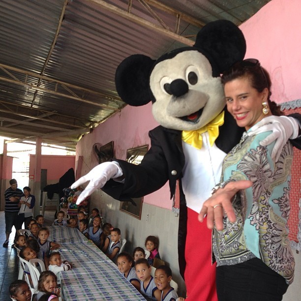 Você daria o comando de uma empresa pra Narcisa? E o comando de um parquinho infantil? Pronto.