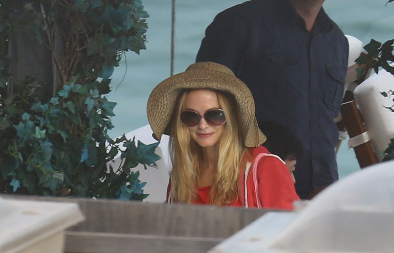 Heather Graham desiste de estrelar peça e prefere dirigir e atuar em novo filme