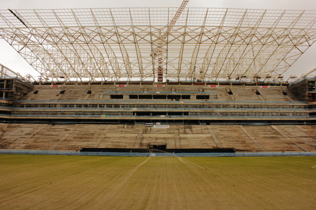 Começam obras para acesso a estádio do Corinthians