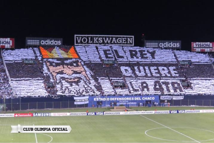 O Canto das Torcidas on X: Mosaico da torcida do Olimpia ontem, vs  Guaraní. no jogo em que o clube alvinegro conquistou o título nacional de  número 42.  / X