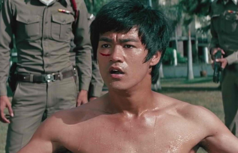 O Dragão Chinês (Wei Lo, 1971) - Em seu primeiro grande sucesso, Bruce Lee é o jovem Cheng Chao-an, um artista marcial que trabalha com seus