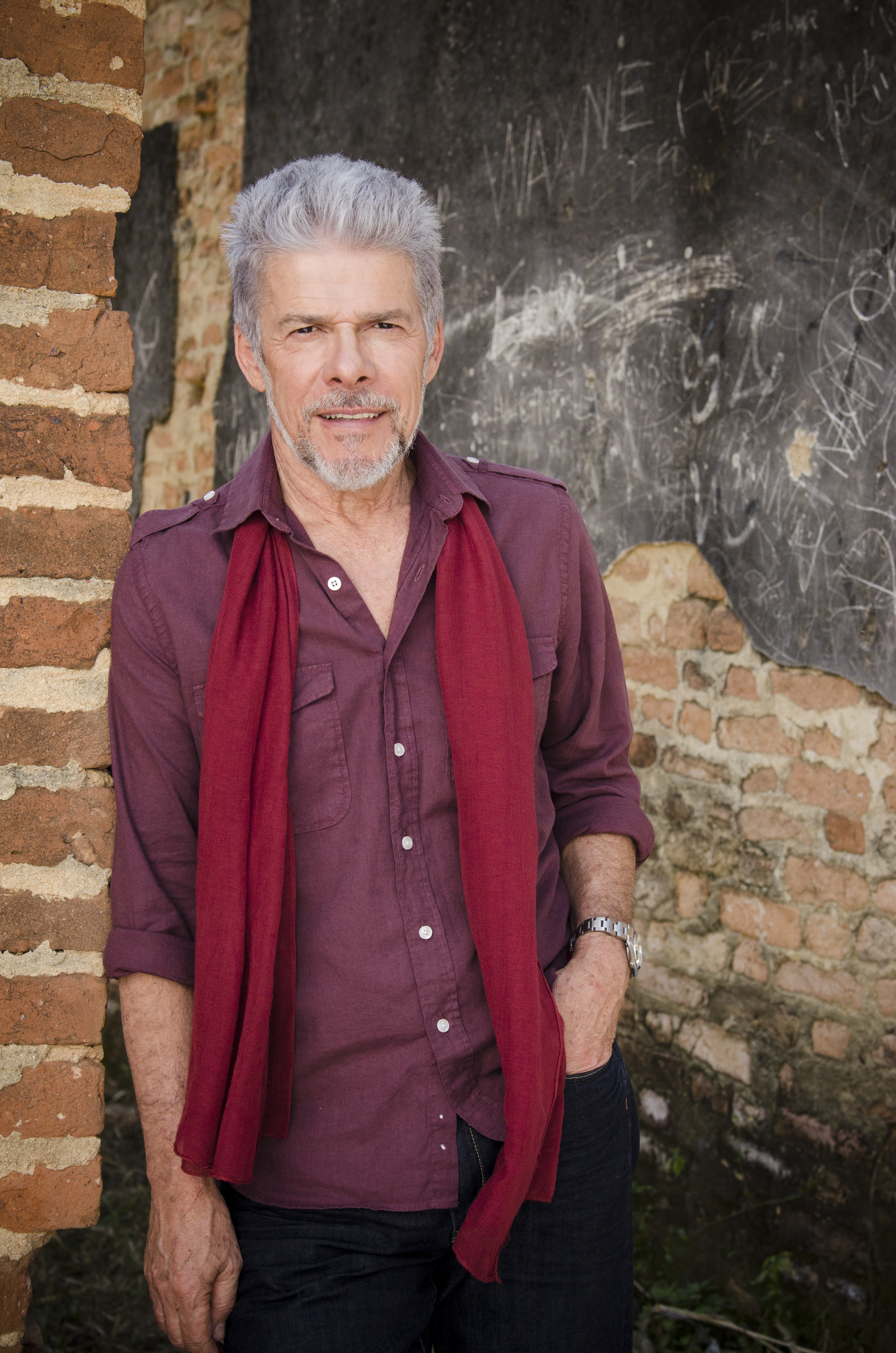 José Mayer diz: 'É inquestionável que o mundo tem se tornado homossexual'