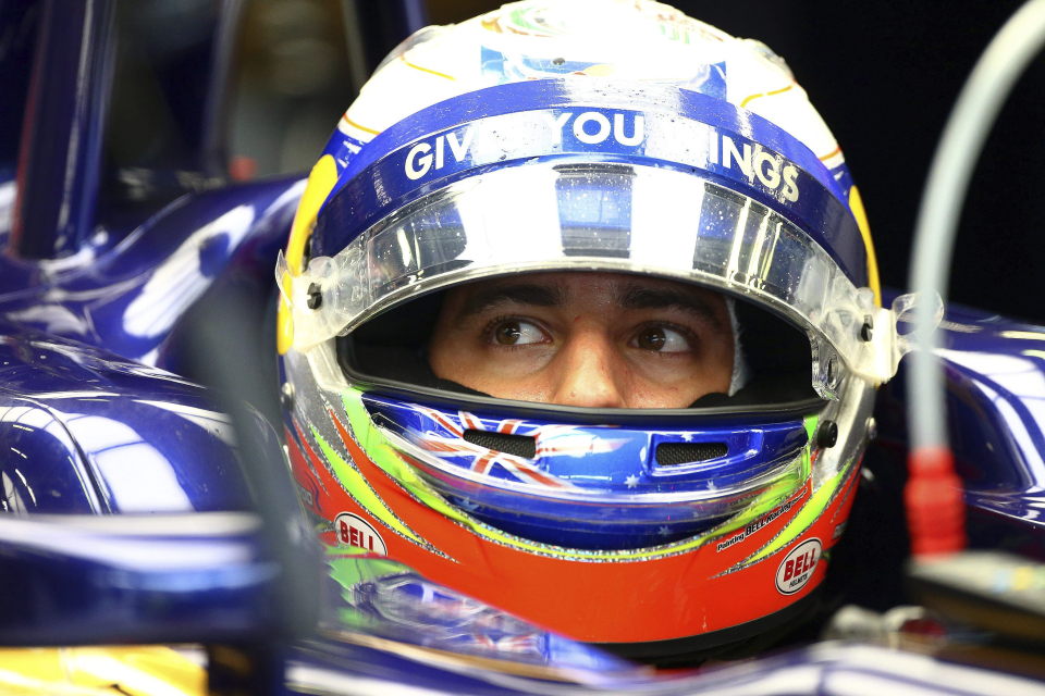 Daniel Ricciardo é piloto titular da Red Bull e venceu três vezes em 2014