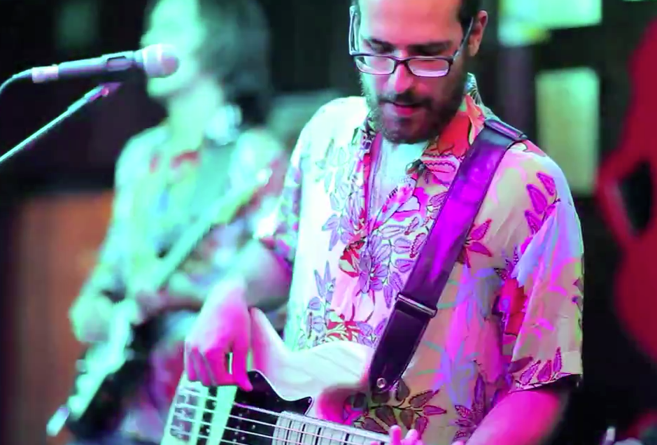 No 12º episódio, Mel Azul chega à capital do rock: Brasília