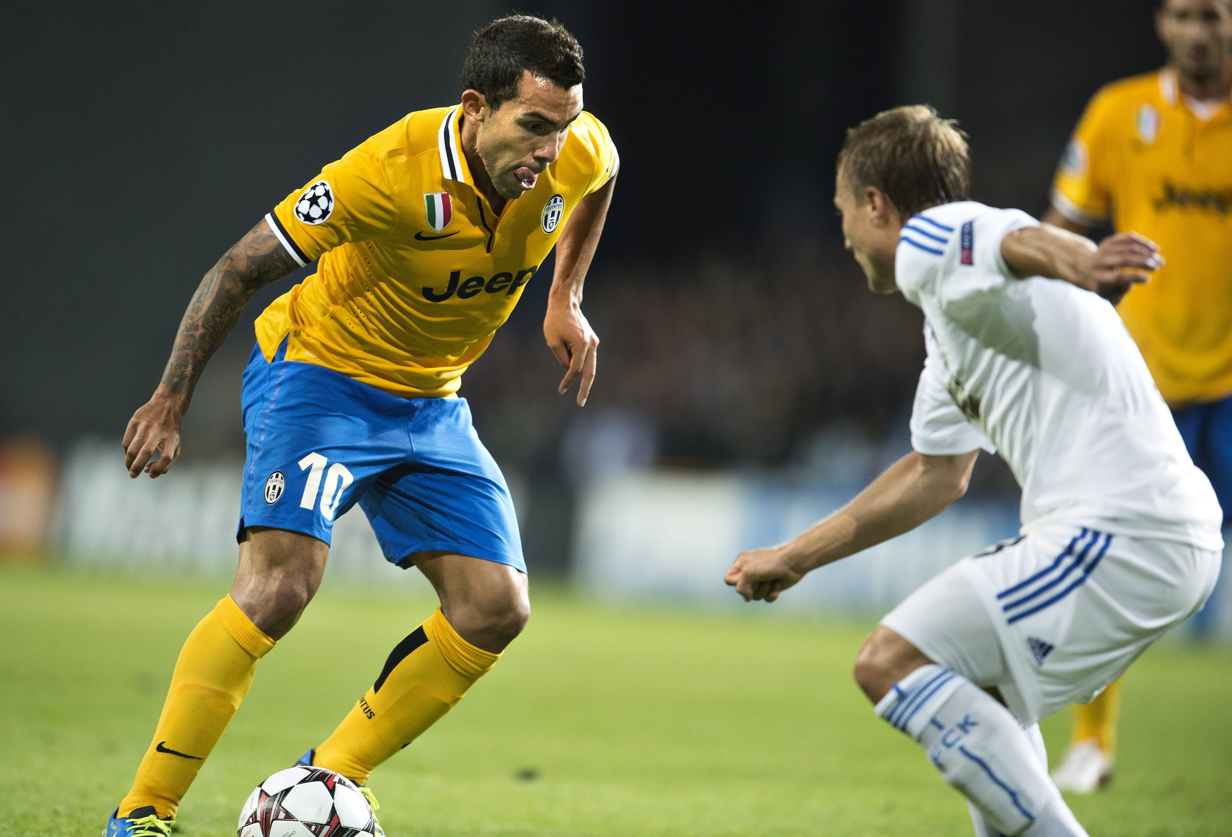 Presidente da AFA não descarta a presença de Carlitos Tevez na Copa do Mundo