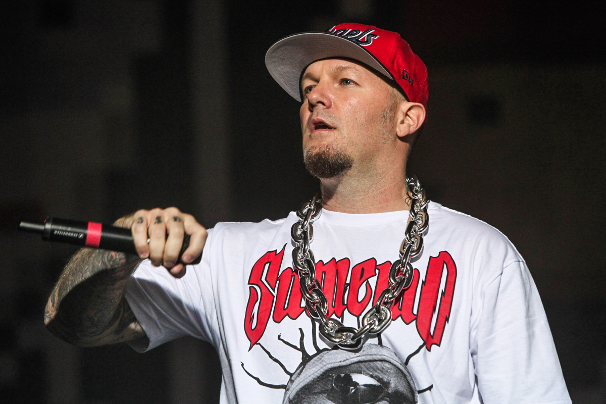 Novo single do Limp Bizkit será lançado exclusivamente em fita cassete