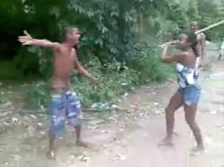 Após roubo de DVD, pau come solto e malandrão sai chorando
