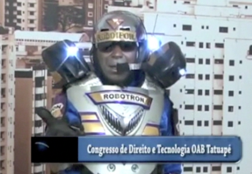 Propagandas toscas: Robô da OAB te convida para um Congresso