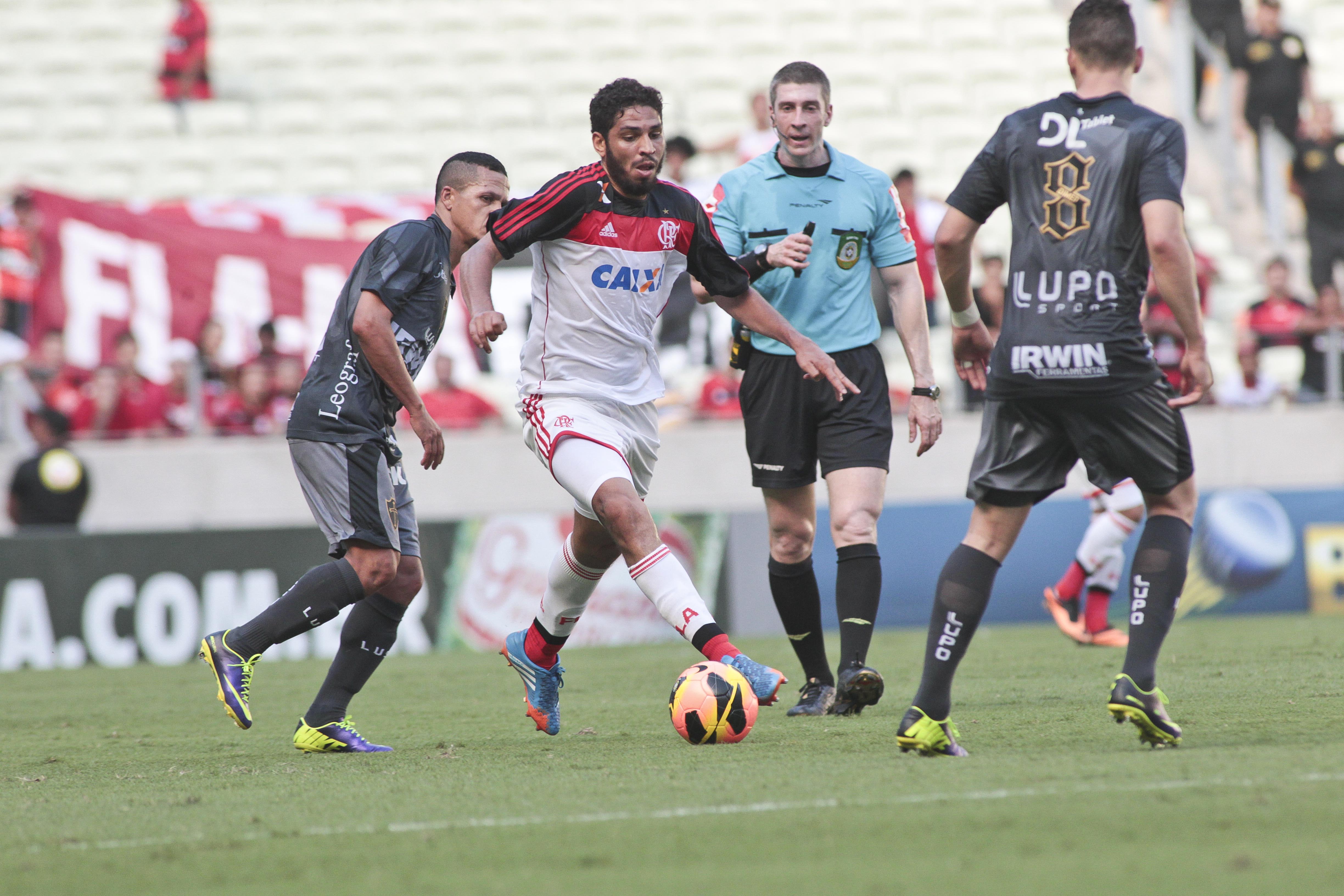 Portuguesa leva ‘calote’ e parte do valor do jogo contra o Flamengo não é pago