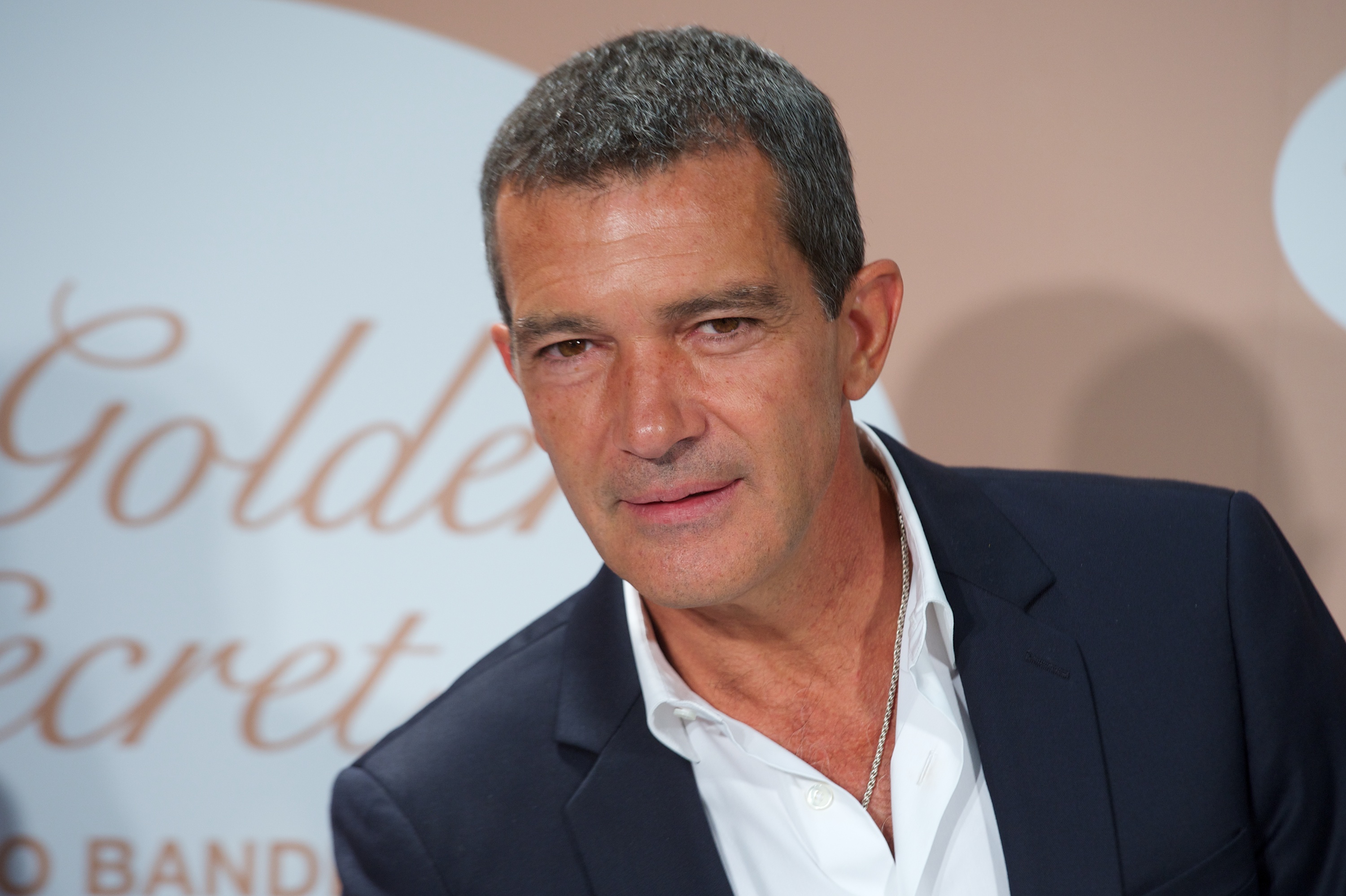 Antonio Banderas negocia para viver Papa Francisco em filme