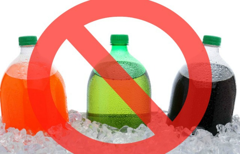 Pesquisadores propõem aumento no valor de refrigerantes para diminuir obesidade