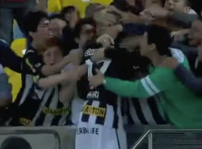 Os gols brasileiros do ano: Hyuri (Botafogo 3x1 Coritiba)