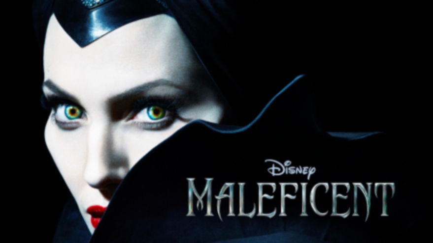 Angelina Jolie aparece poderosa em novo pôster de Malévola