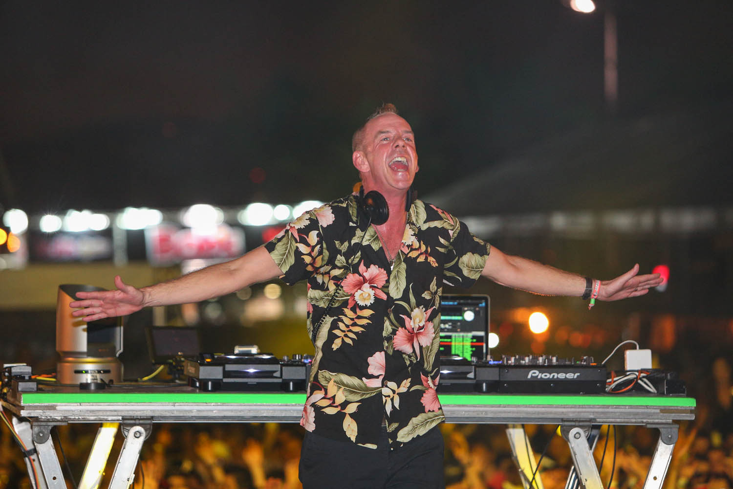 Fatboy Slim se apresenta em São Paulo nesta quarta (26)