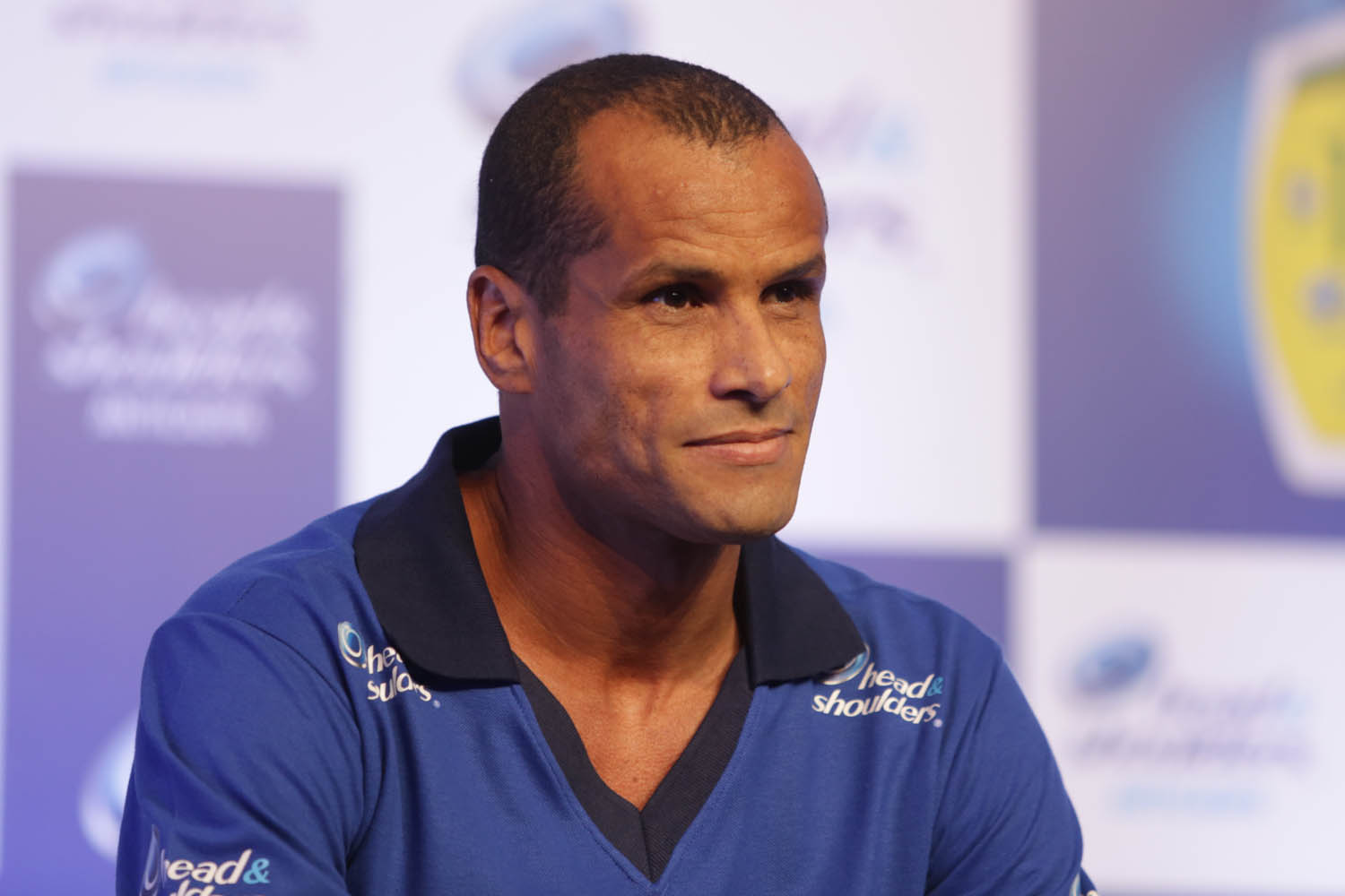Lesionado, Rivaldo terá que operar joelho e partida com o filho pode não acontecer
