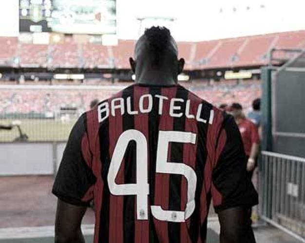 Ex-craque do Milan, Boban critica Balotelli: ‘Teria carregado as malas do Van Basten’