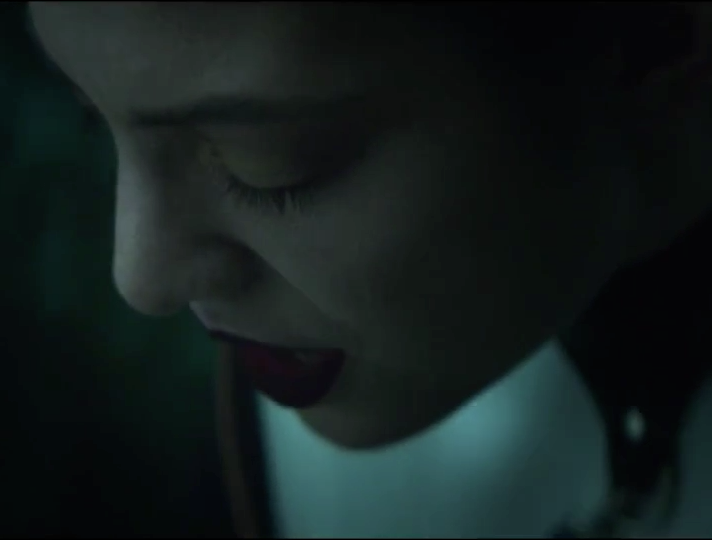 Bombando na internet, Lorde lança clipe de Team