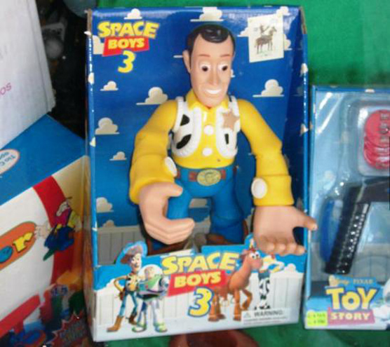 'Space Boys', com Woody fortão