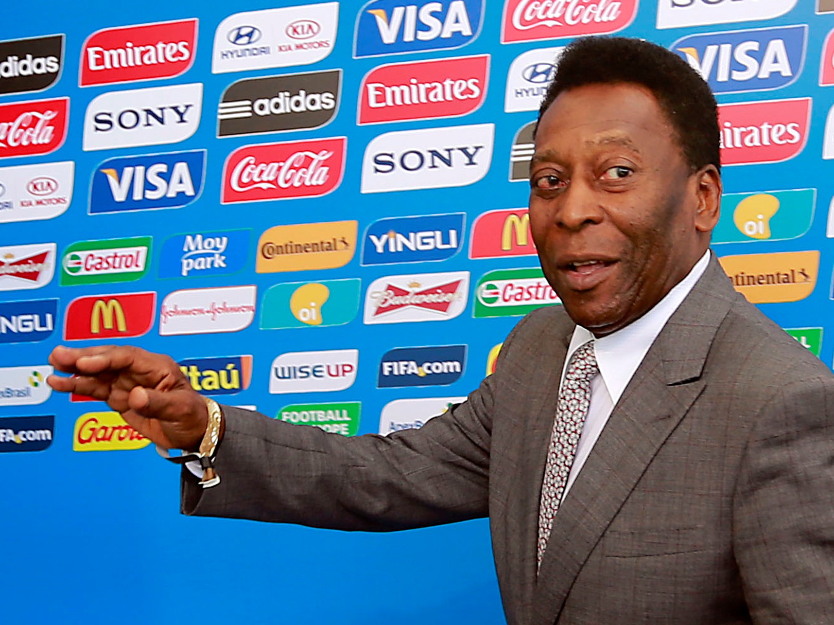 Forbes elege Pelé o mais influente do país e outros quatro atletas no top 10