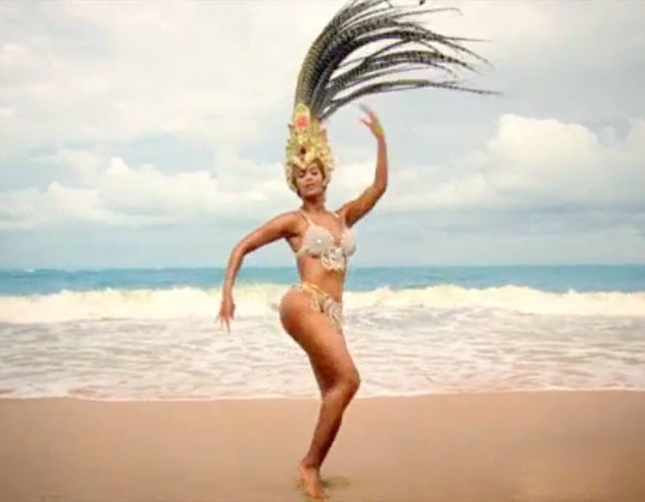 Beyoncé lançou 17 clipes de uma vez! Assista Blue, gravado no Brasil