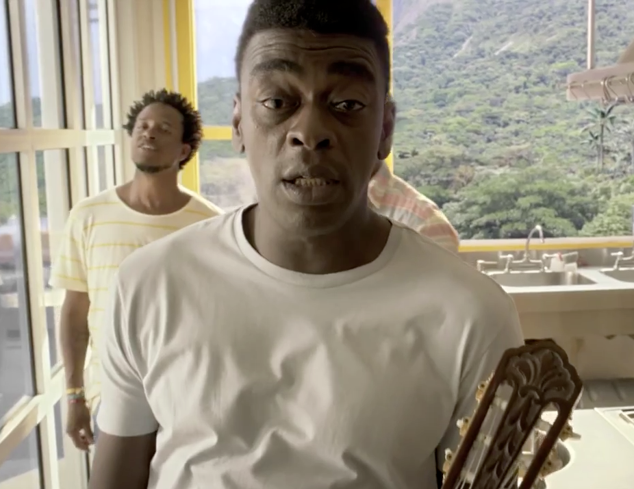 Veja o teaser de Arena Brasileira, novo clipe do Seu Jorge